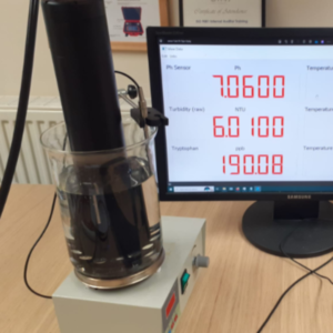 Q-LOG Single Probe ARGES Tryptophan Sensor Display.